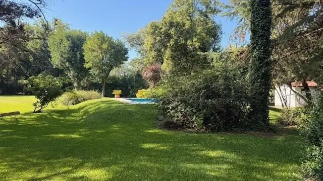 Casa Chalet en Venta en Parque Jularó, Exaltación de la Cruz, G.B.A. Zona Norte 1