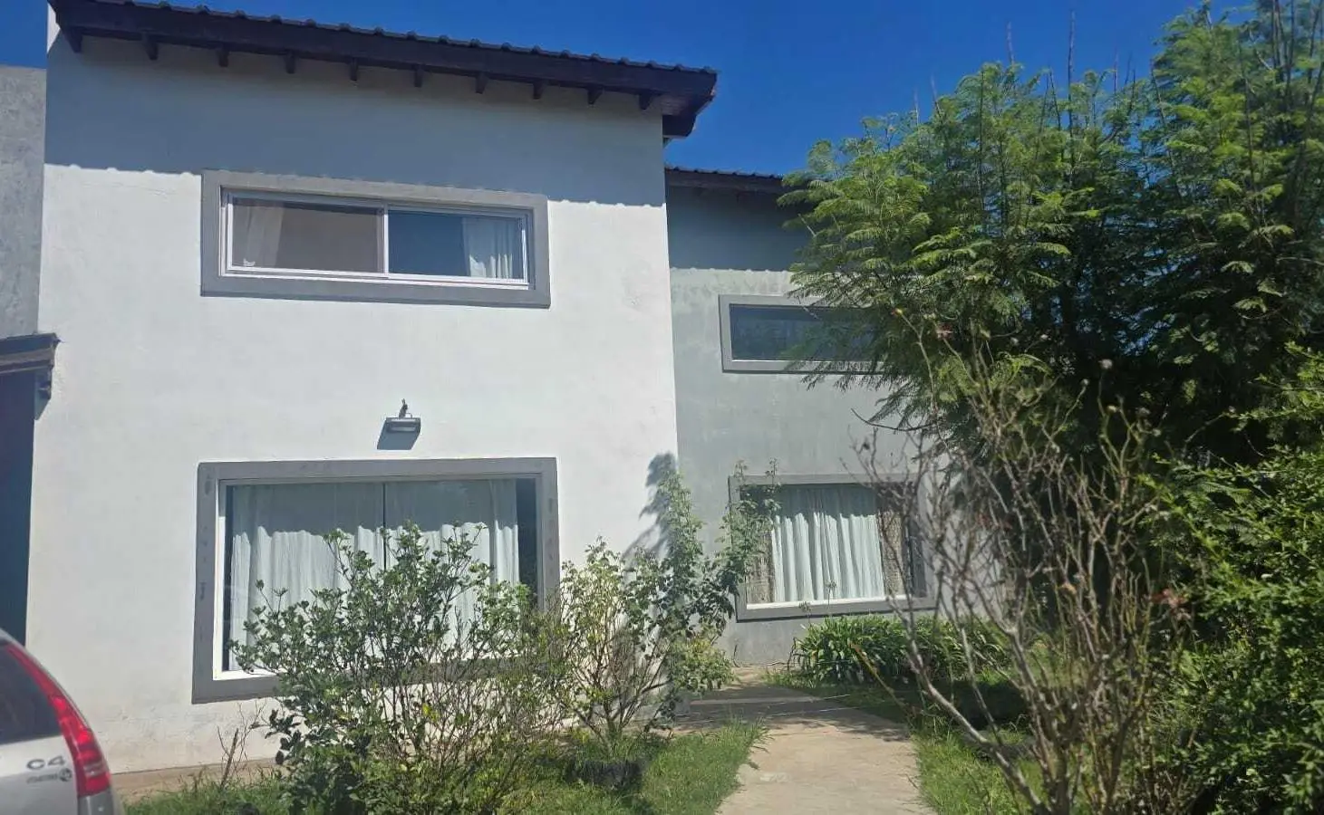 Casa Chalet en Venta en Comarca del Sol, Exaltación de la Cruz, G.B.A. Zona Norte 3