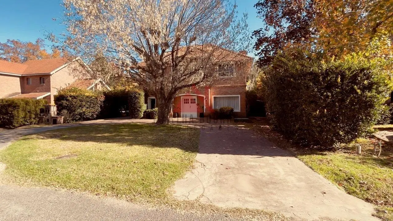 Casa Chalet en Venta en La Delfina, Pilar, G.B.A. Zona Norte 2