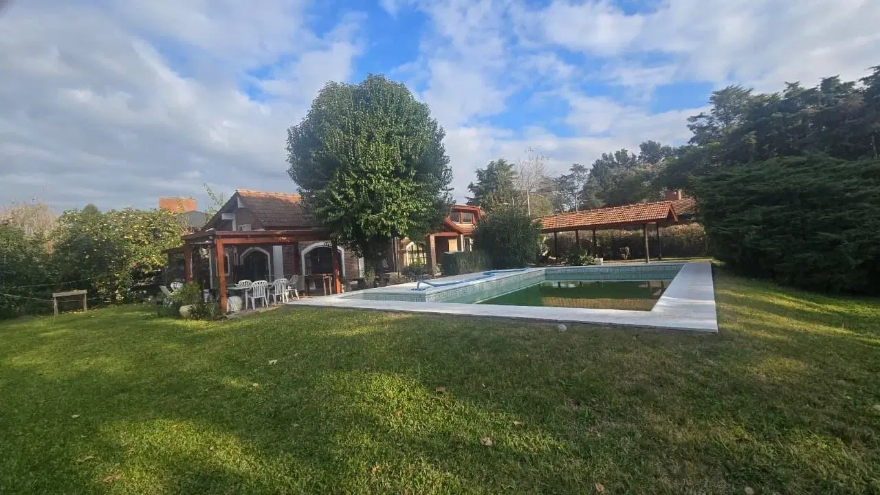 Casa Chalet  en Venta en El Remanso, Exaltación de la Cruz, G.B.A. Zona Norte 3