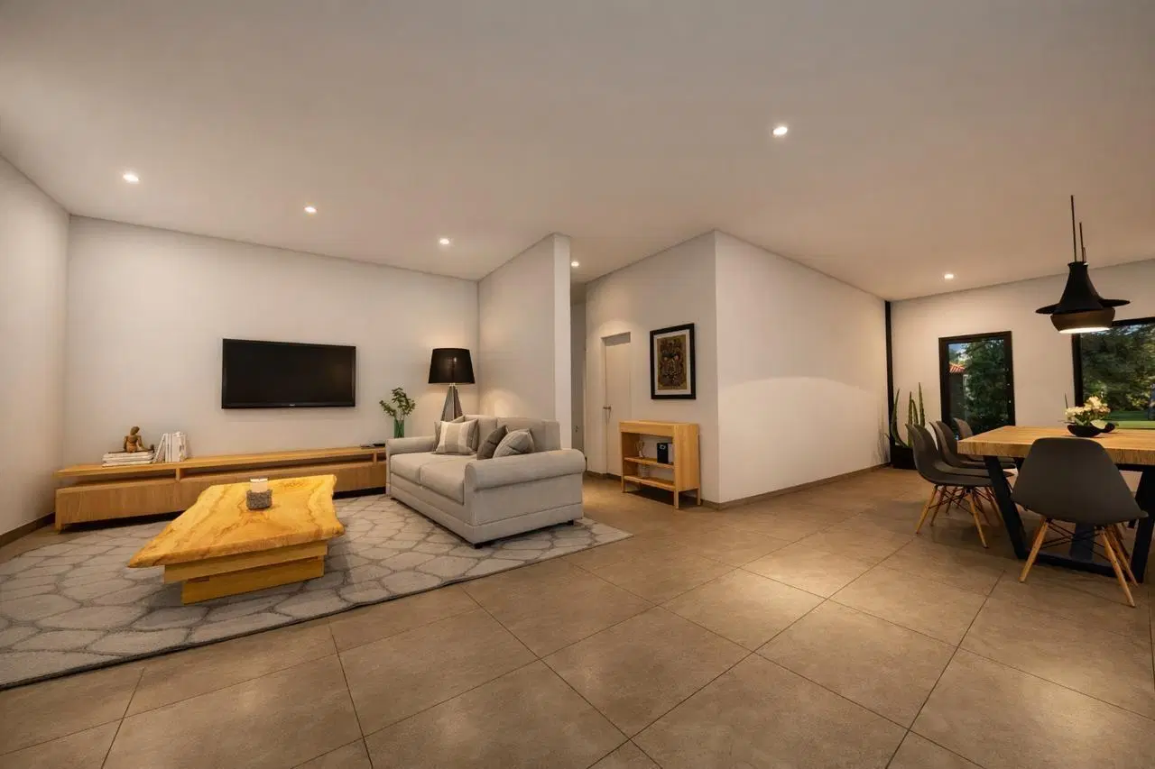 Casa  en Venta en Santo Tomas, Derqui, Pilar 2