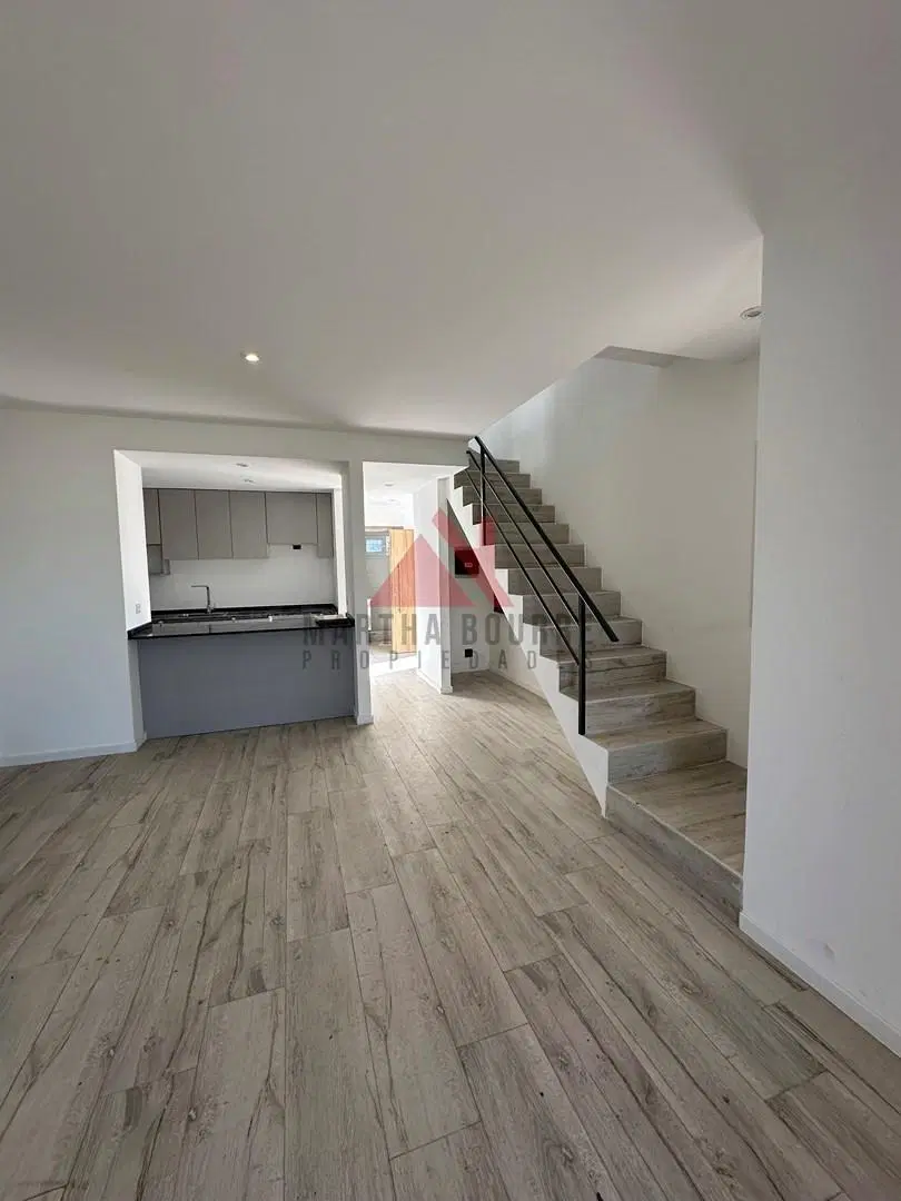 Casa Dúplex en Venta en Chic Village, La Lonja, Pilar 1