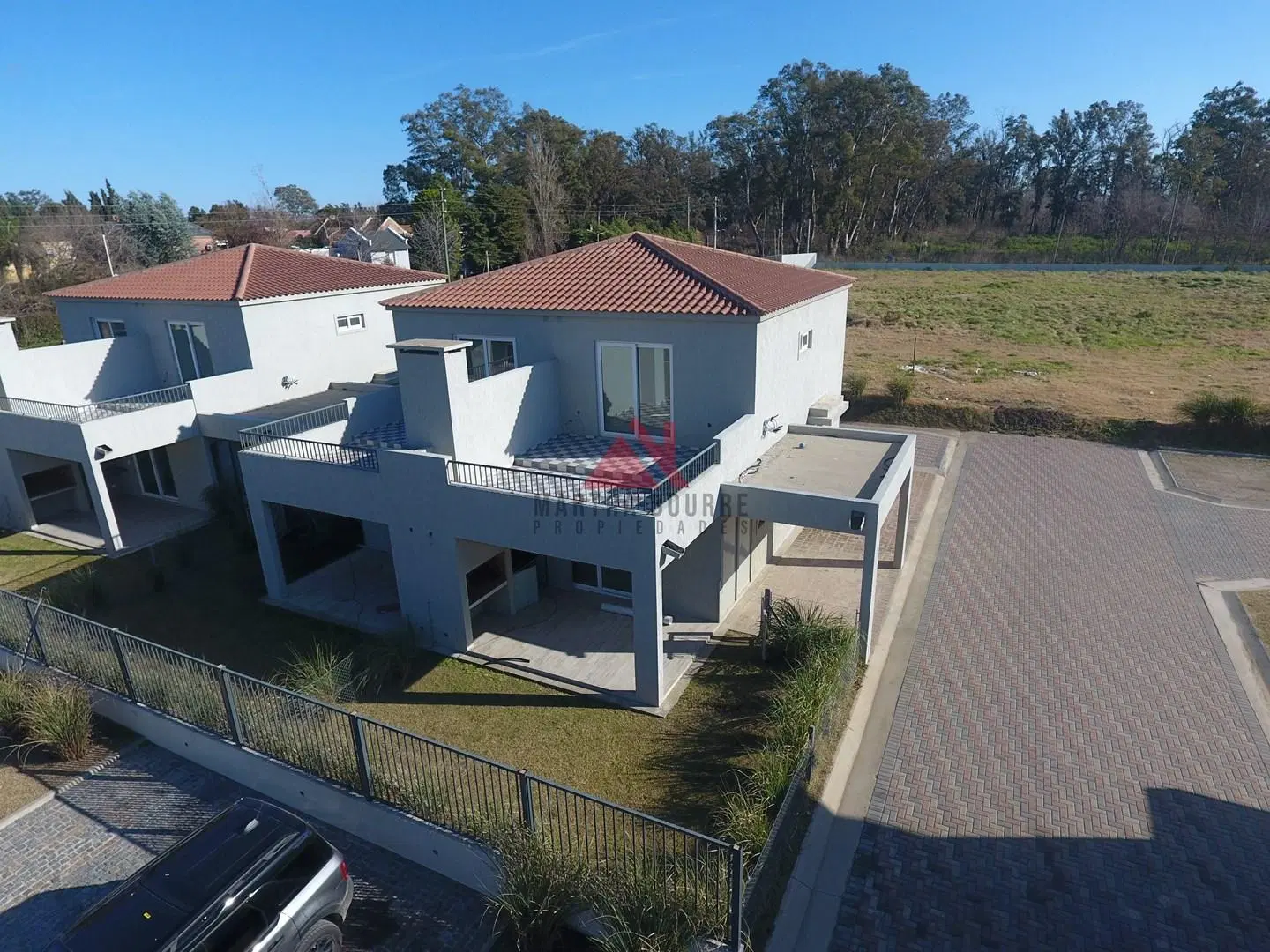 Casa Dúplex en Venta en Chic Village, La Lonja, Pilar 5