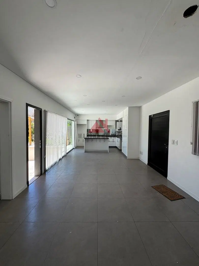 Casa  en Venta en San Ramiro, Pilar del Este, Pilar 4