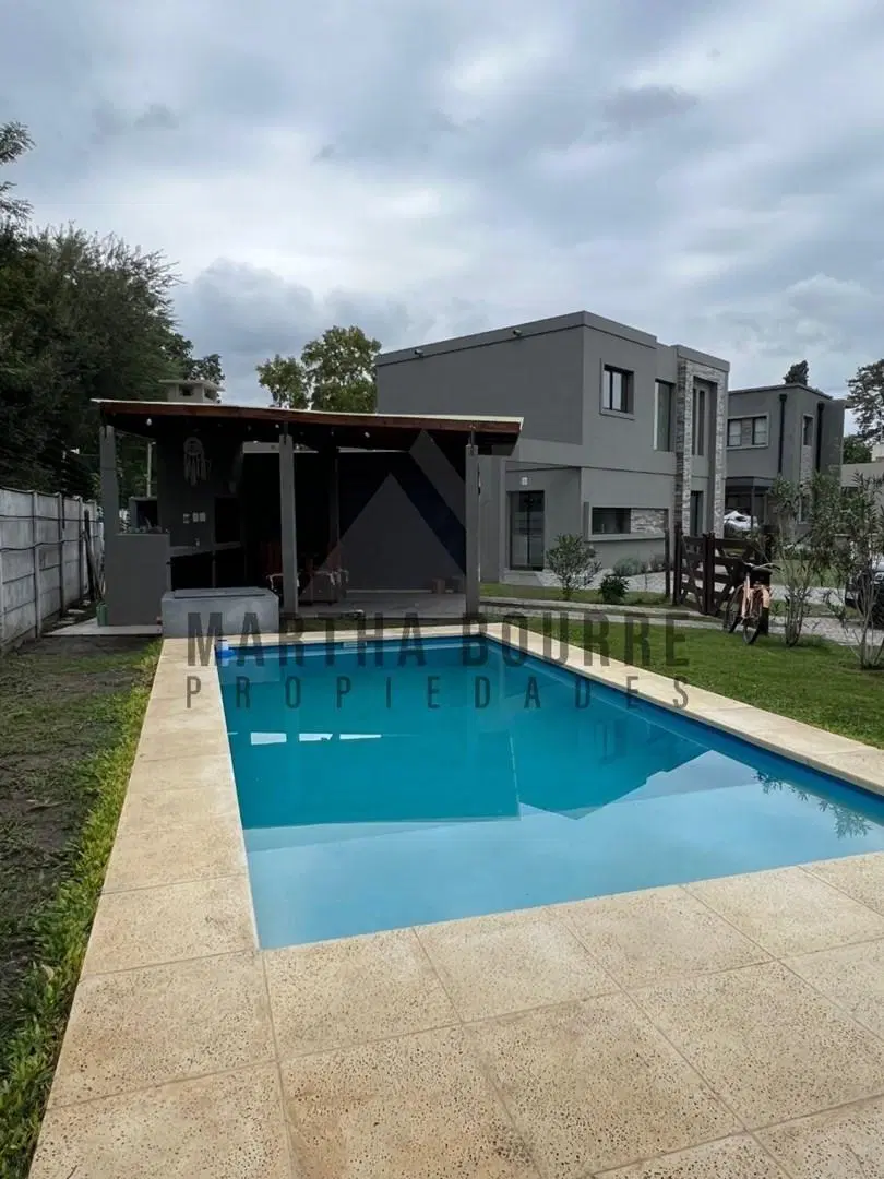 Casa  en Venta en Los Arces, La Cañada de Pilar, Pilar 2