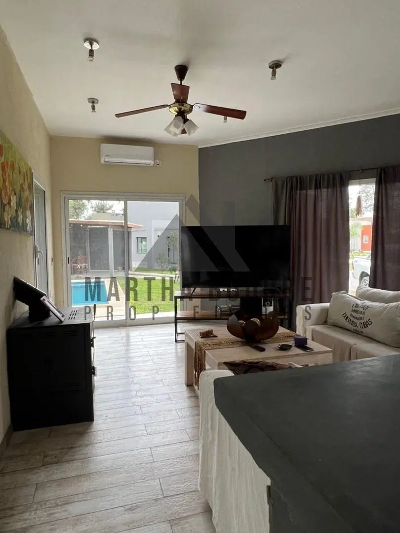 Casa  en Venta en Los Arces, La Cañada de Pilar, Pilar 1