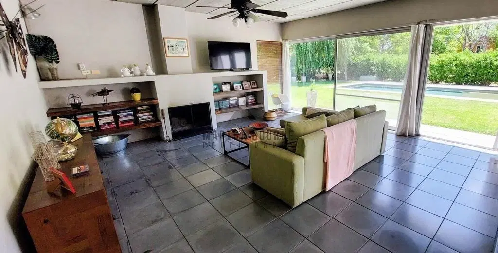 Casa  en Venta en Villa Rosa, Pilar, G.B.A. Zona Norte 3