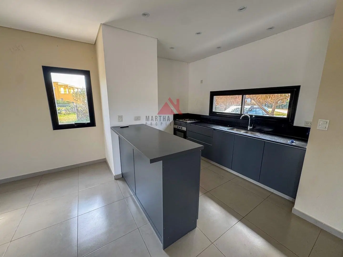 Casa  en Venta en San Ramiro, Pilar del Este, Pilar 2