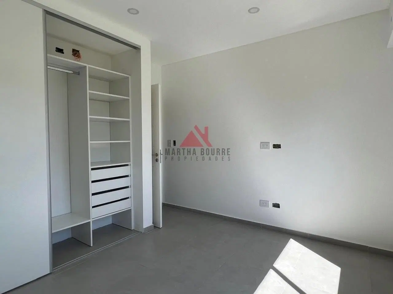 Departamento  en Venta en Manuel Alberti, Pilar, G.B.A. Zona Norte 3