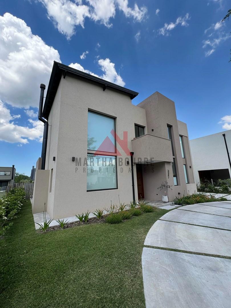 Casa en Venta en Santo Tomas, Derqui, Pilar