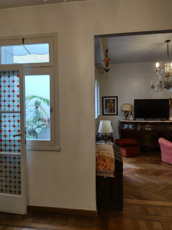 Foto de Sarmiento 2600- Once- 3 amb c/dep y patio, imagen 2