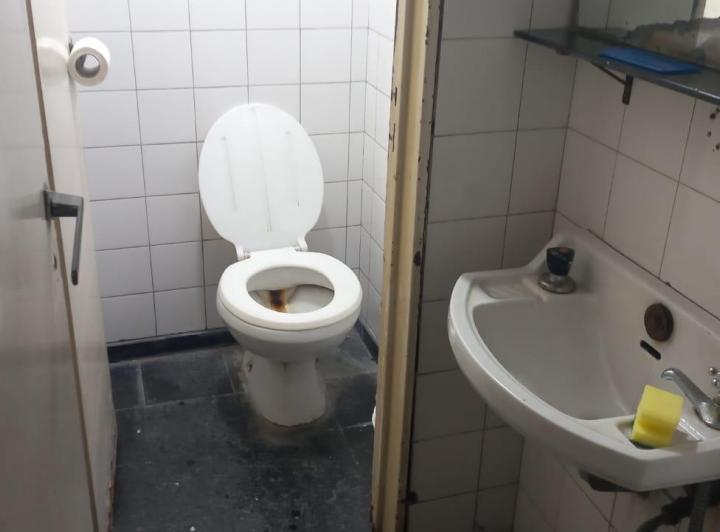 Foto de Av Rivadavia y Pueyrredon- Once- Pza Miserere- Local en Venta, imagen 5