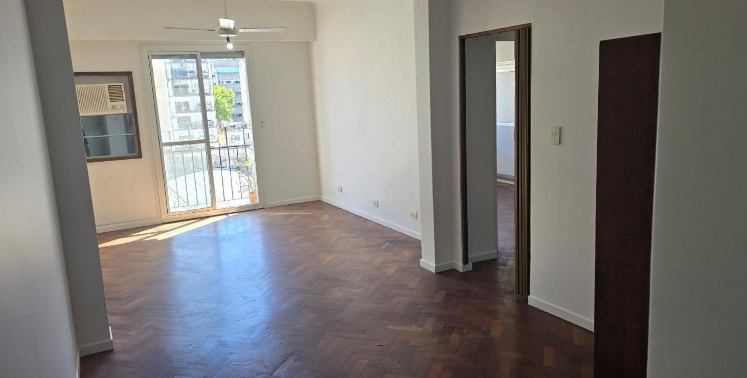 Foto de Peron y Uriburu- Balvanera- Oportunidad!! Divino 3 ambientes en, imagen 2