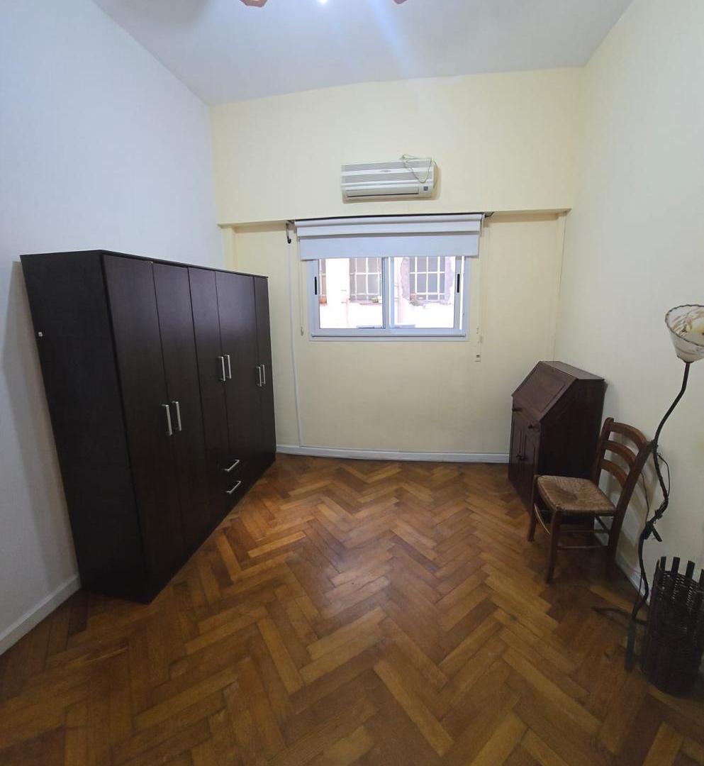 Foto de Uriburu y Viamonte- Balvanera- Ambiente y Medio 25m2, imagen 1