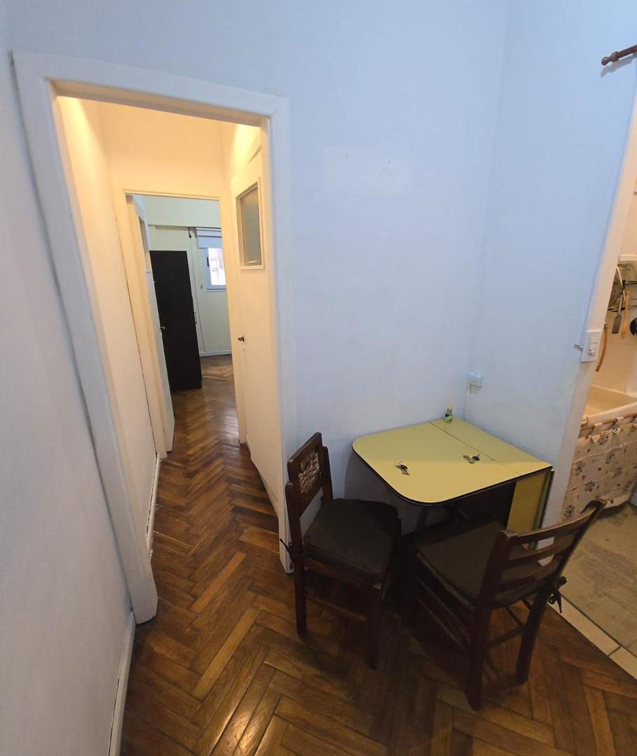 Foto de Uriburu y Viamonte- Balvanera- Ambiente y Medio 25m2, imagen 3