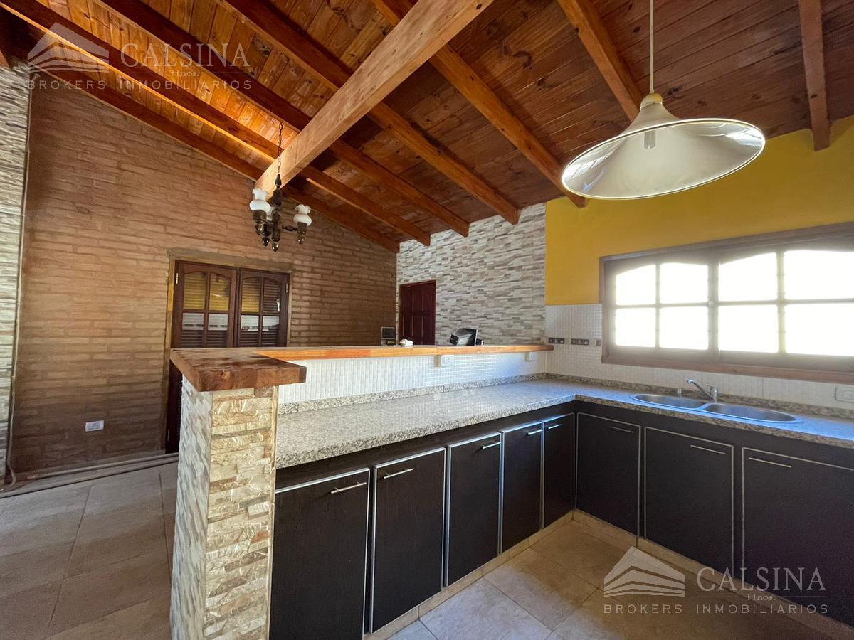 Casa en Venta en Unquillo 5