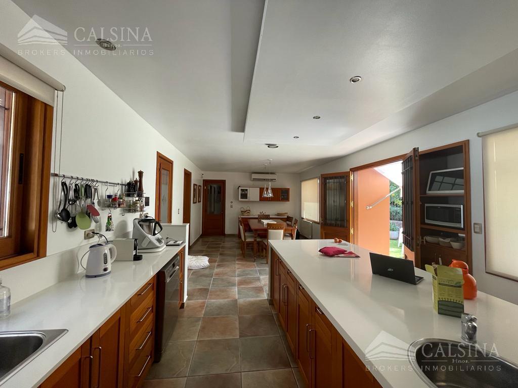 Villa Allende Golf - Casa 4 Dorm. en Venta - Córdoba 1