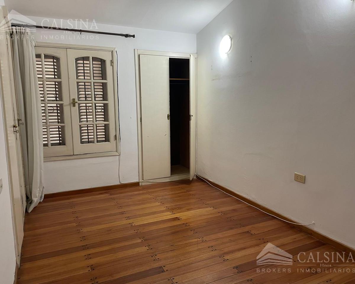Casa en Venta Cerro de Las Rosas Calle Jimenez de Lorca Al 4500 5