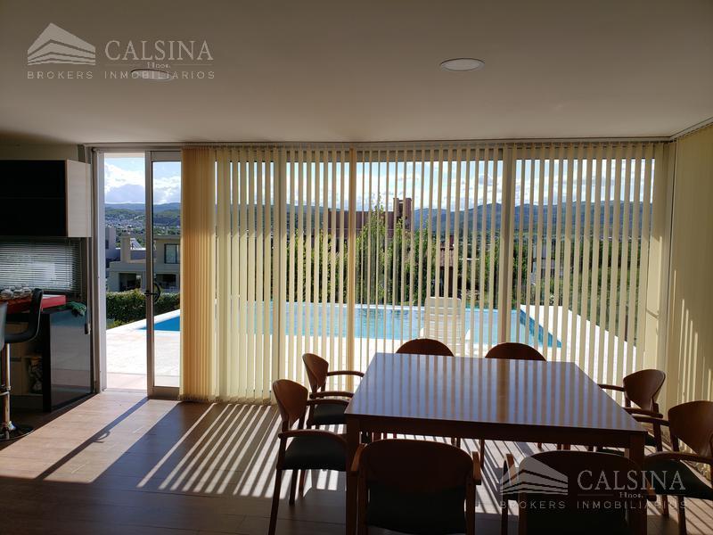 Casa en Venta 4 Dorm. - La Cuesta - La Calera - Córdoba 3