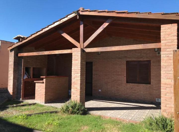 Casa en venta en Unquillo 5