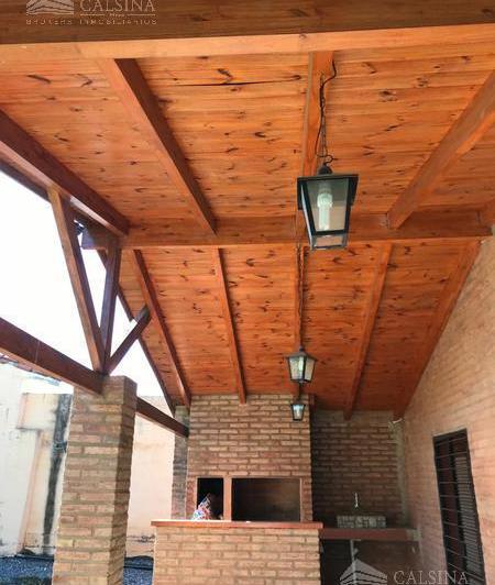 Casa en venta en Unquillo 3