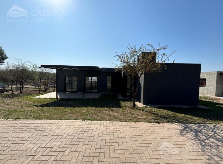 Casa en venta en Unquillo, APTO CREDITO 2