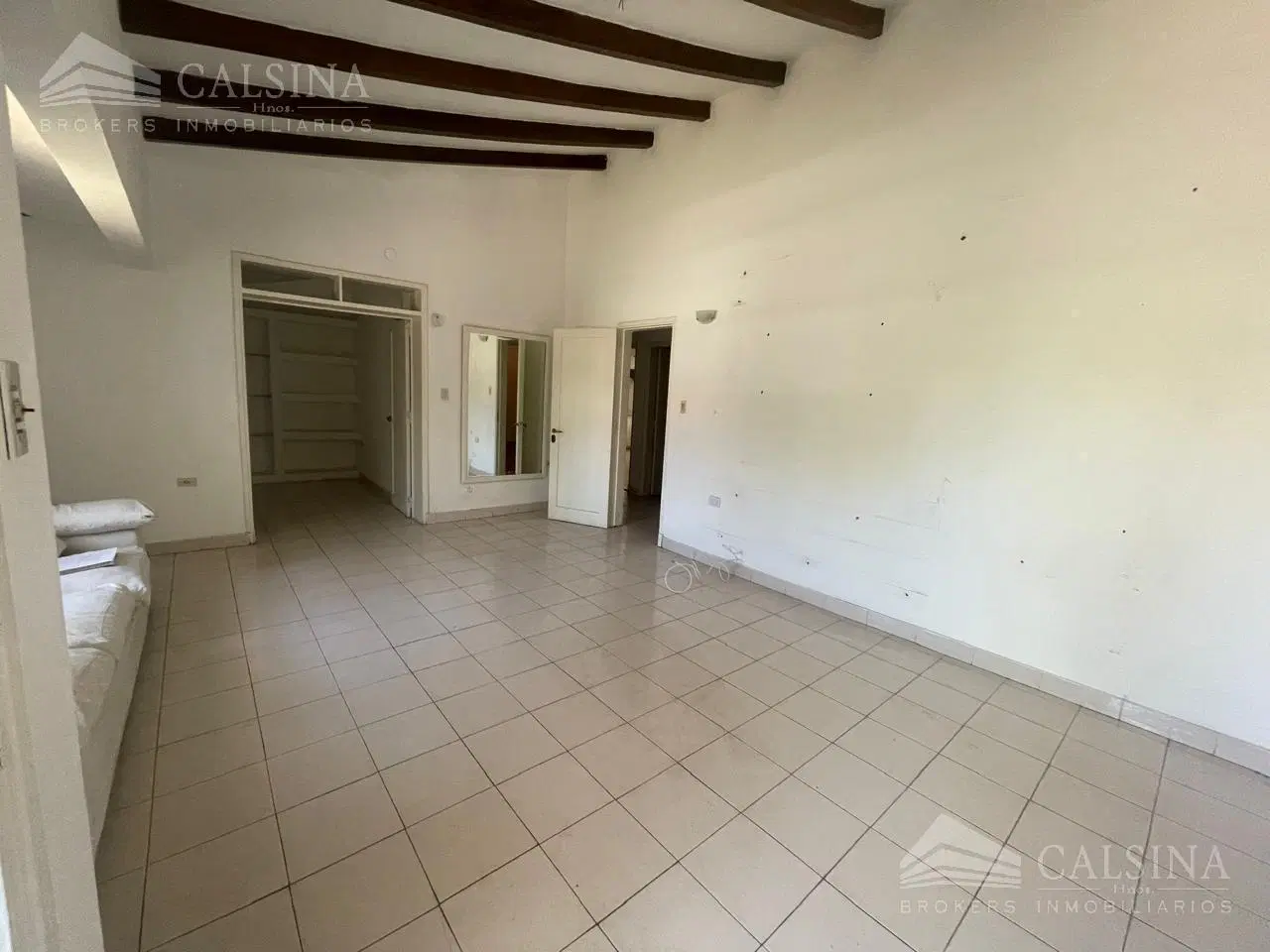 Casa en  venta Cerro de las Rosas calle Jimenez de Lorca al 4500 2