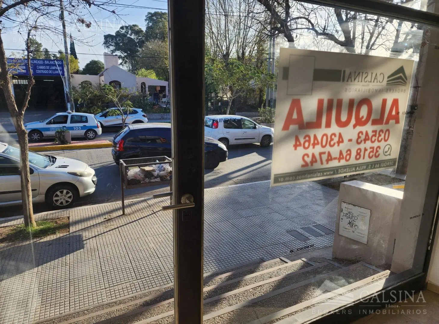 Local en alquiler - Villa Allende 1