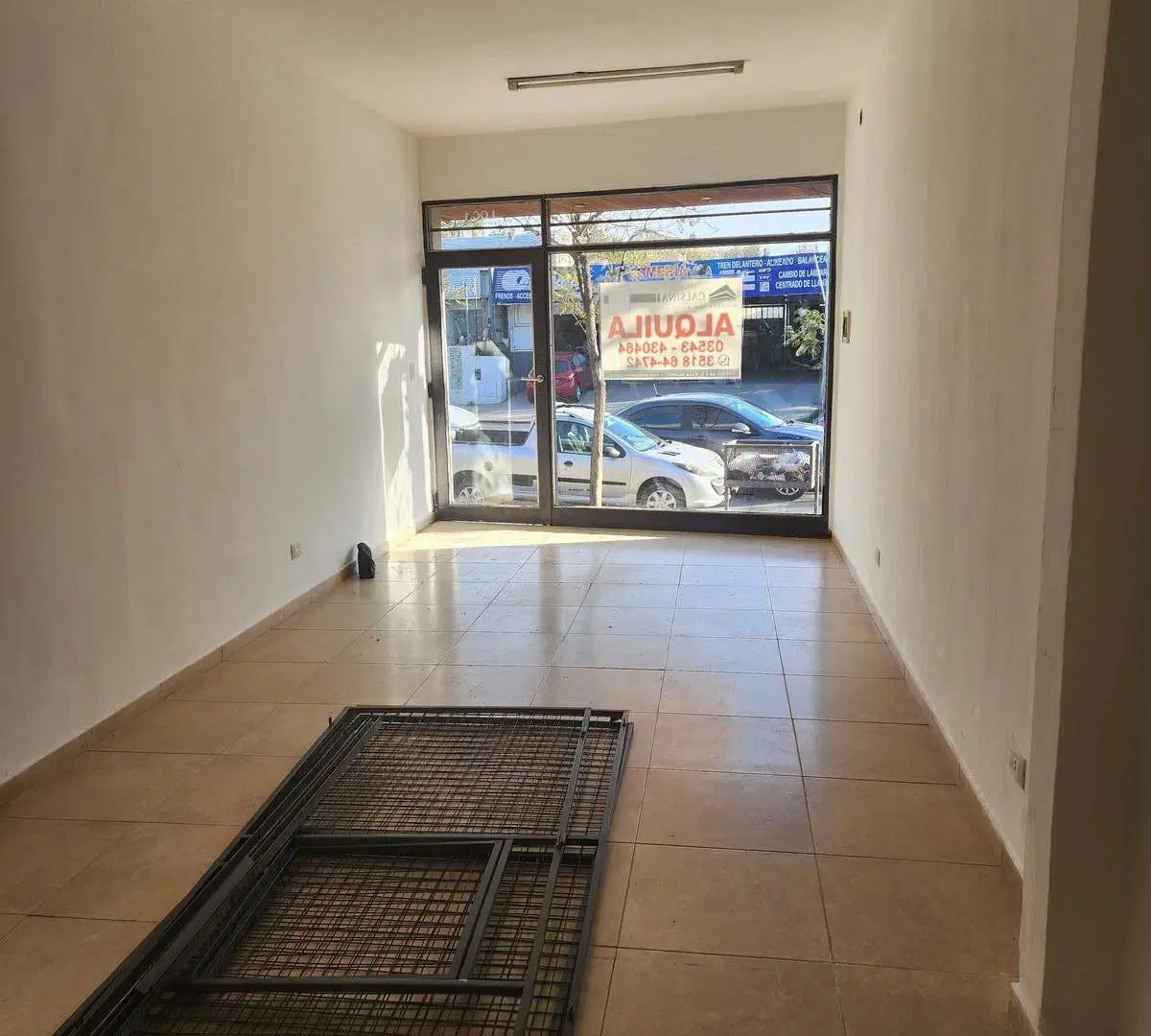 Local en alquiler - Villa Allende 2