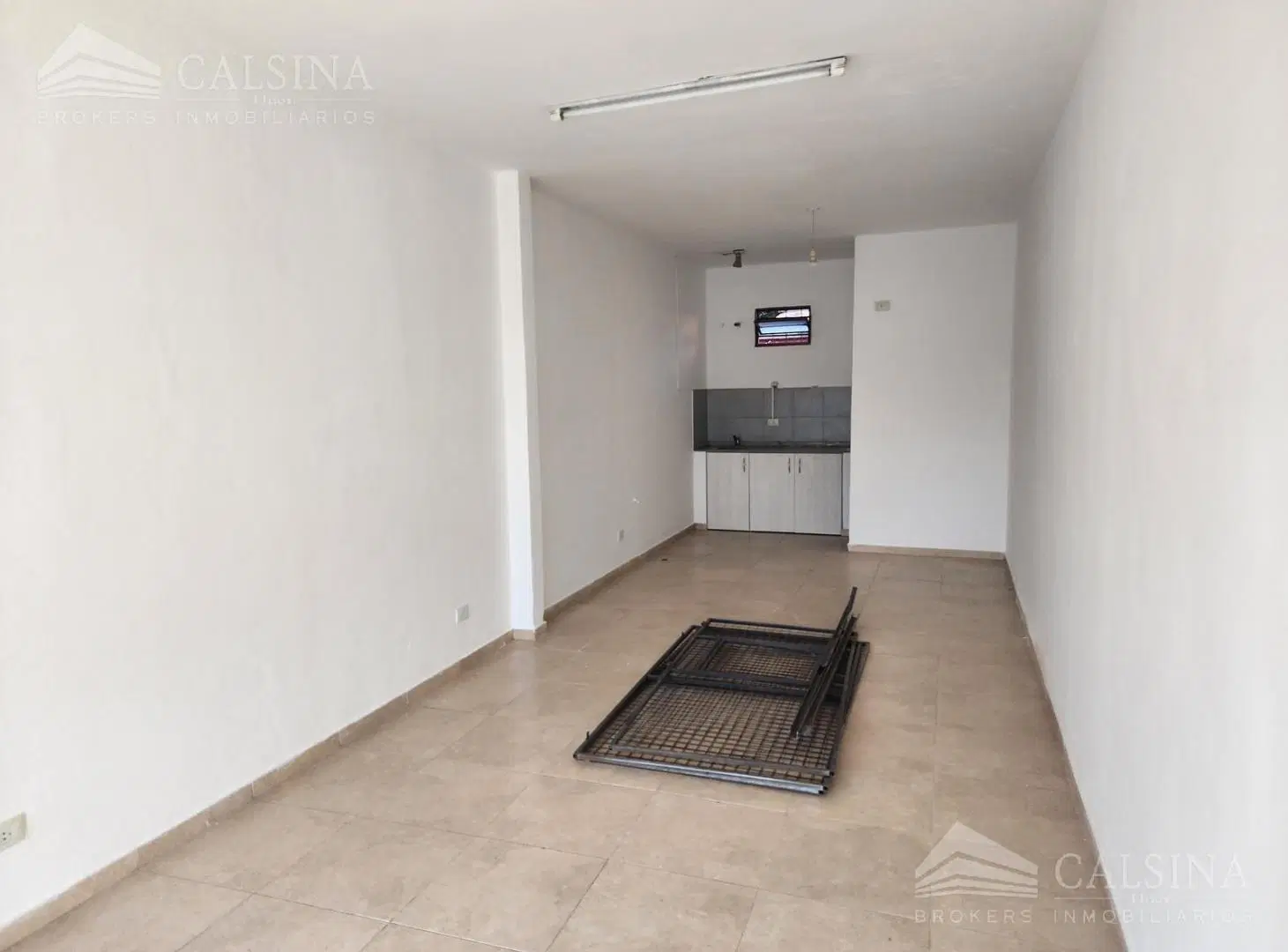 Local en alquiler - Villa Allende 3