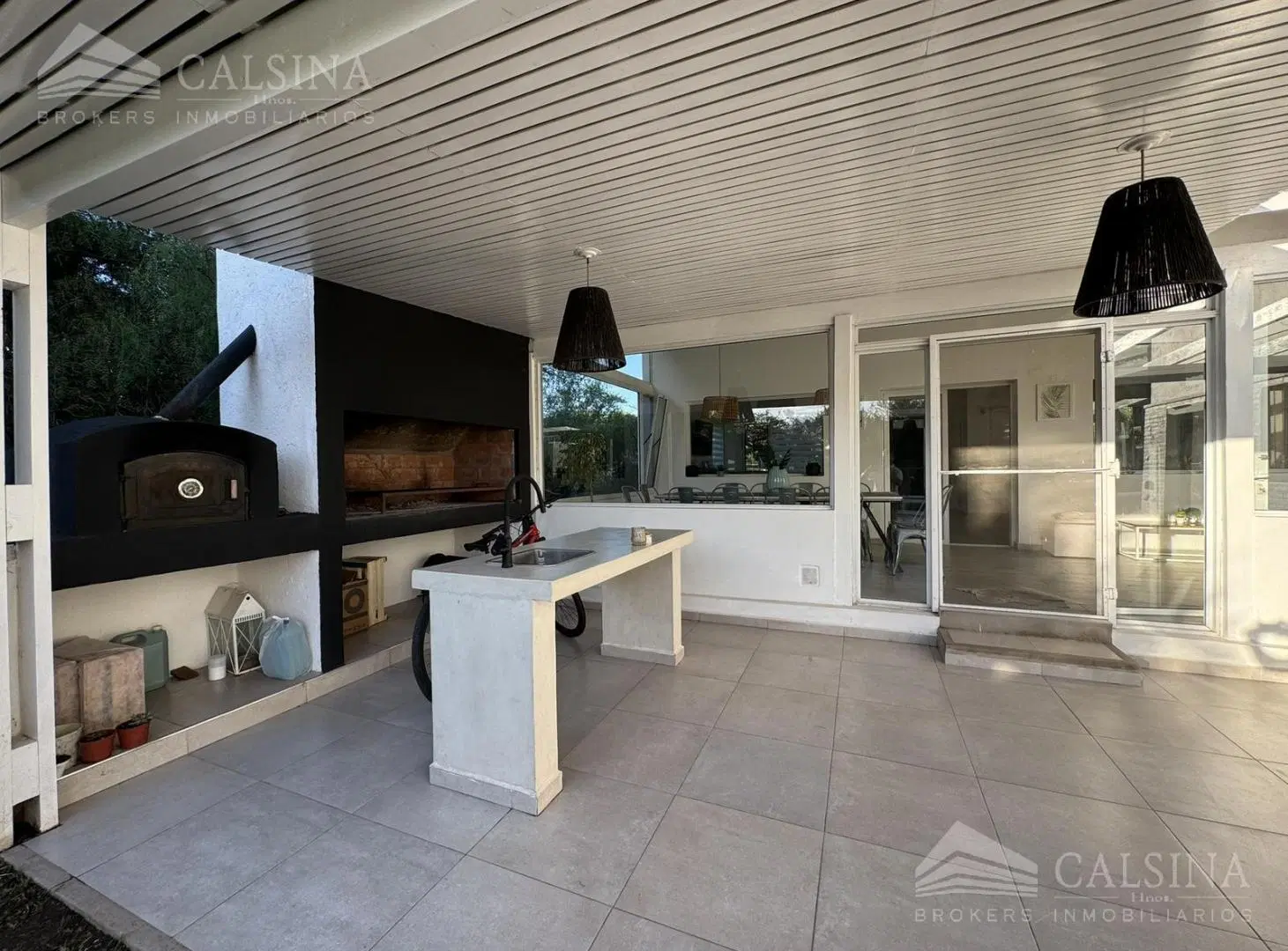 Casa en venta - barrio privado Cuatro Hojas - Cba 8