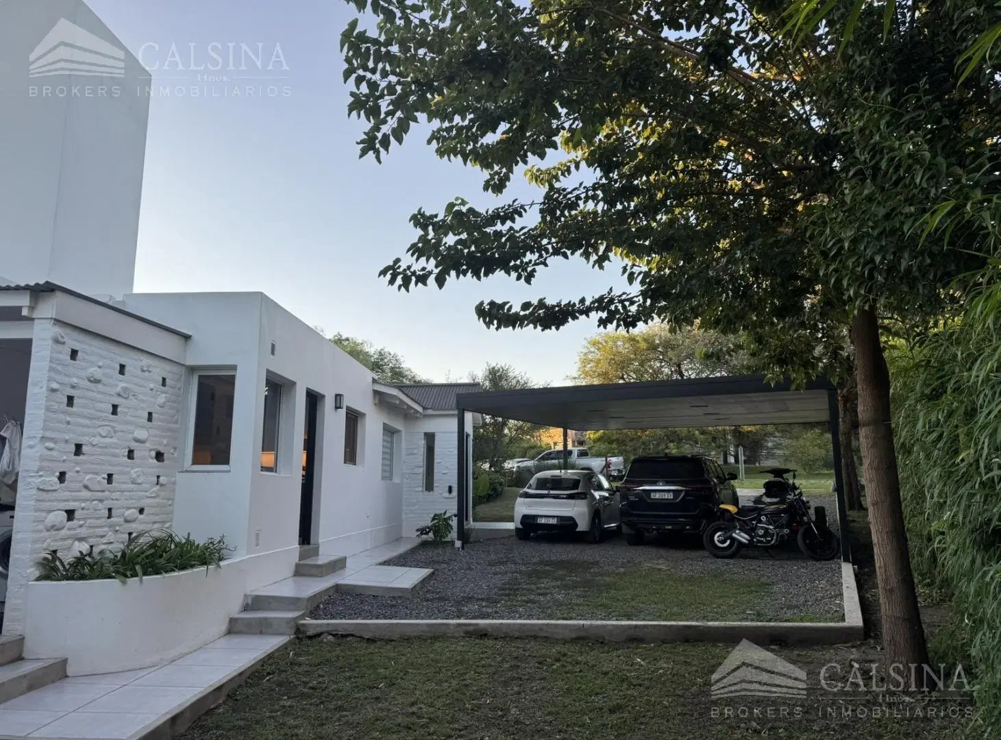 Casa en venta - barrio privado Cuatro Hojas - Cba 3