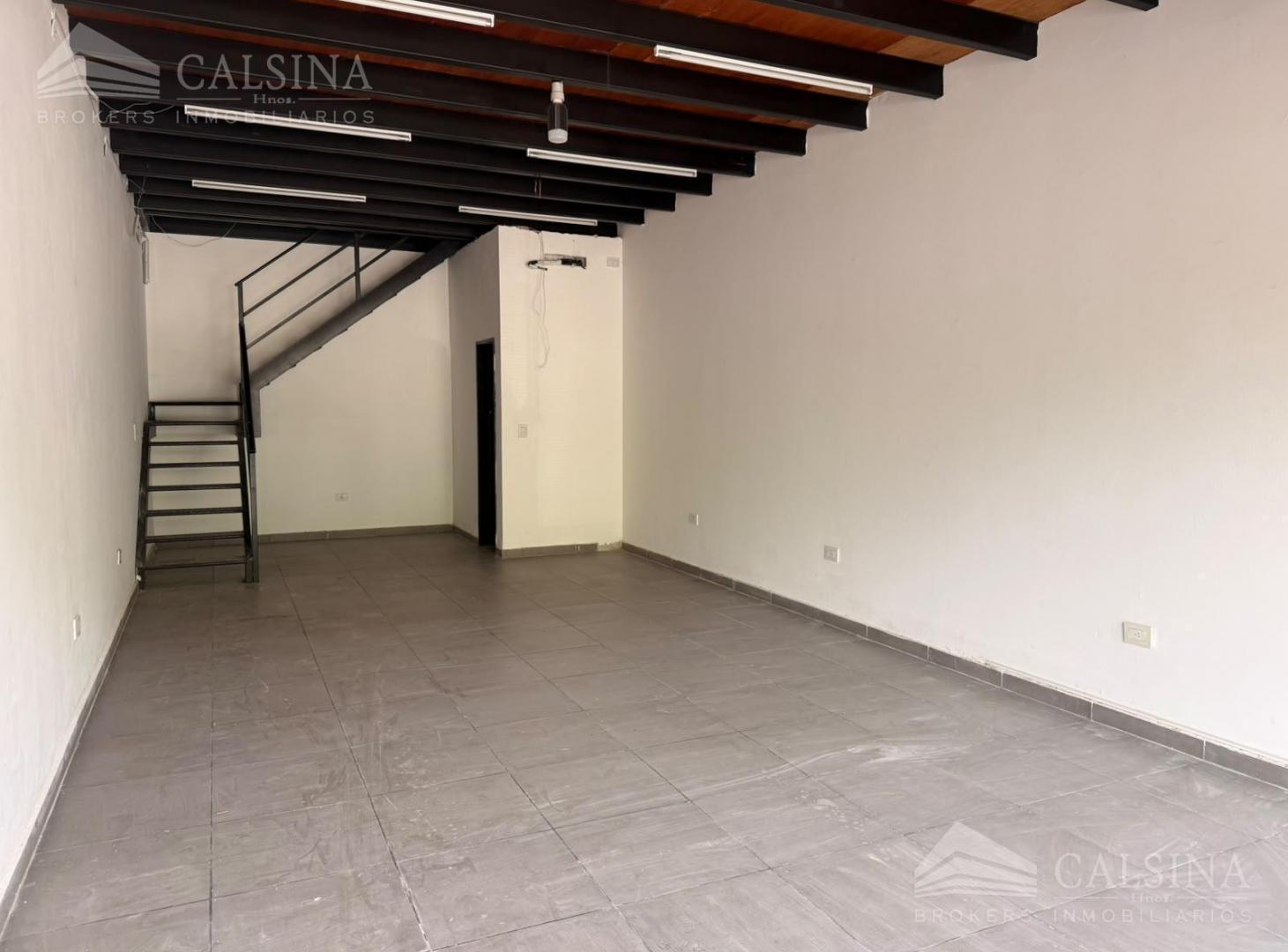 Foto de Local en alquiler y venta, imagen 2