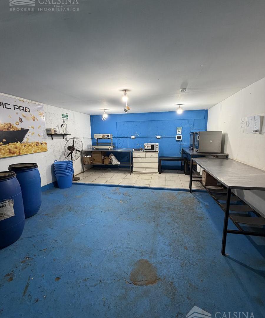 Foto de Galpón en venta en centro de Villa Allende, imagen 4