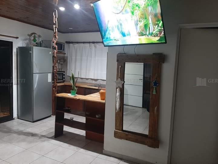Foto de Casa Chalet en Alq. Temporario ubicado en Valeria Del Mar, Costa Atlántica, Buenos Aires, imagen 3
