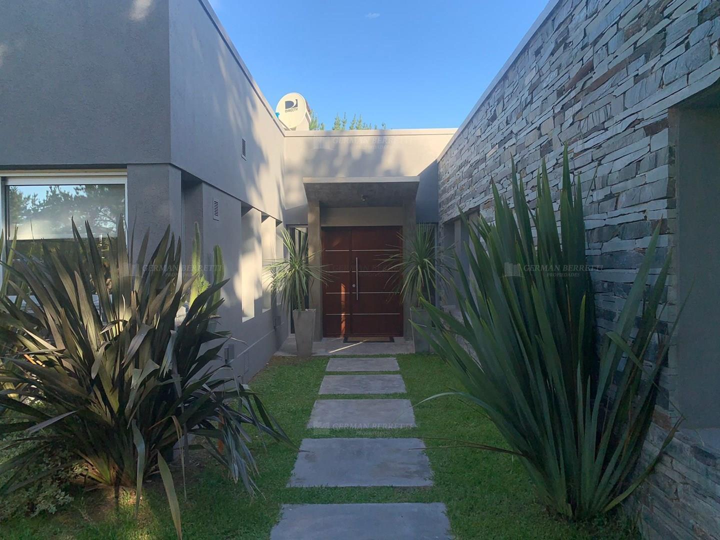 Casa Chalet en Alq. Temporario en Pinamar, Costa Atlántica, Buenos Aires
