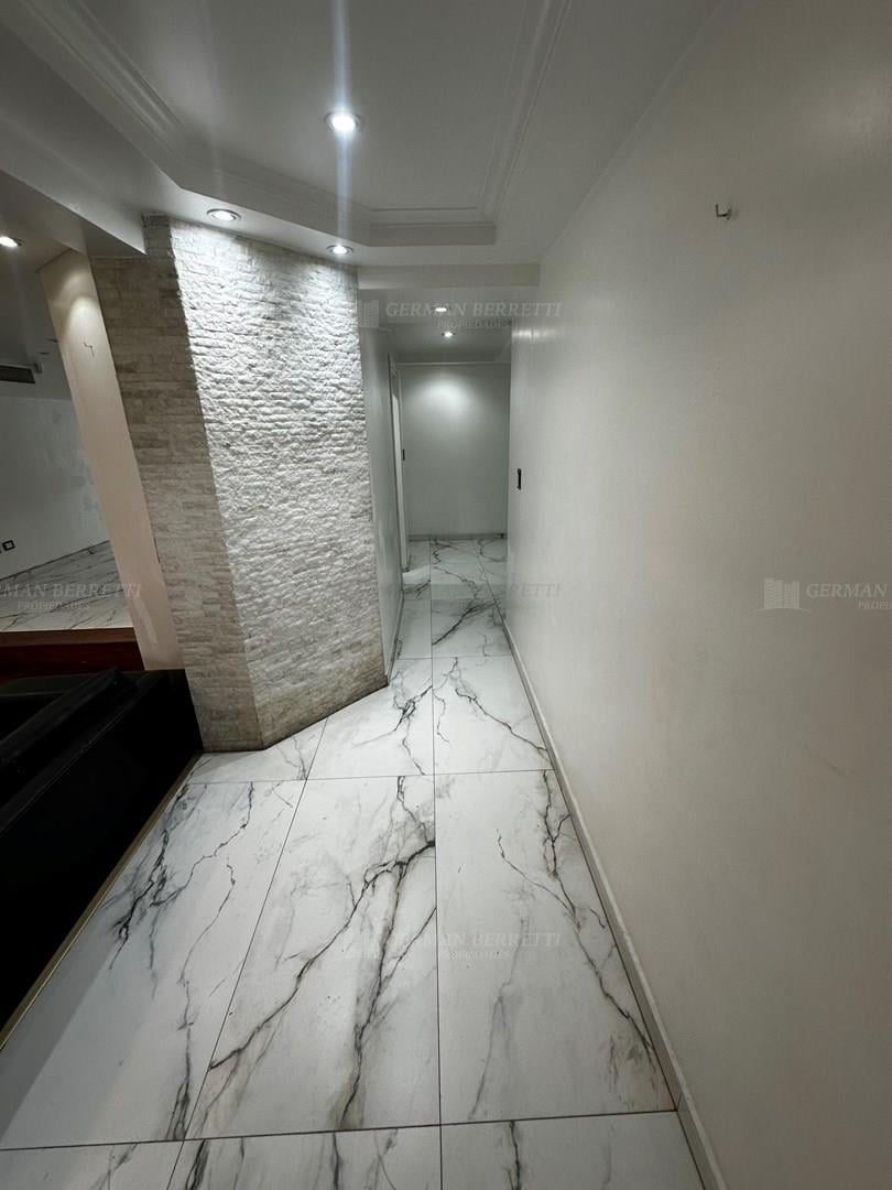 Foto de Casa Chalet en Venta en Lanús Este, Lanús, G.B.A. Zona Sur, imagen 2