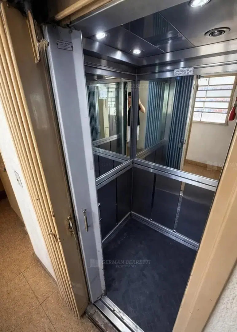 Departamento  en Venta en Lomas de Zamora, G.B.A. Zona Sur, Argentina 2