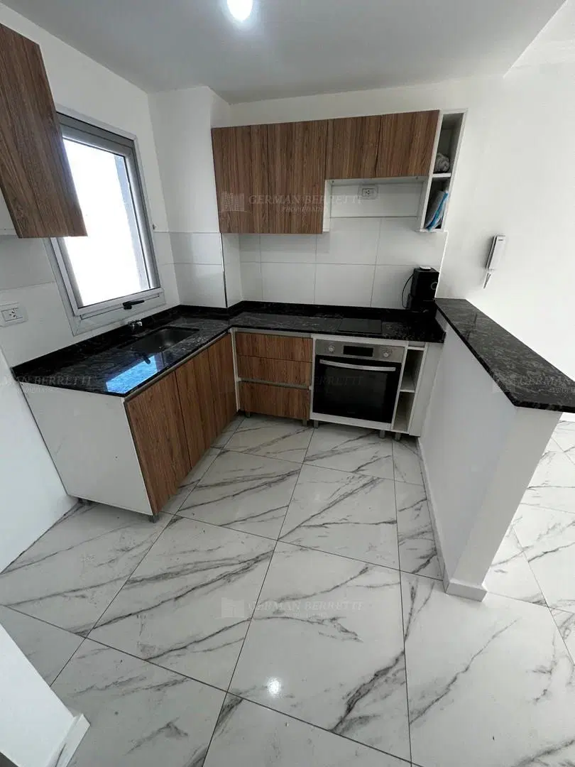 Departamento  en Venta en Lanús Oeste, Lanús, G.B.A. Zona Sur 3