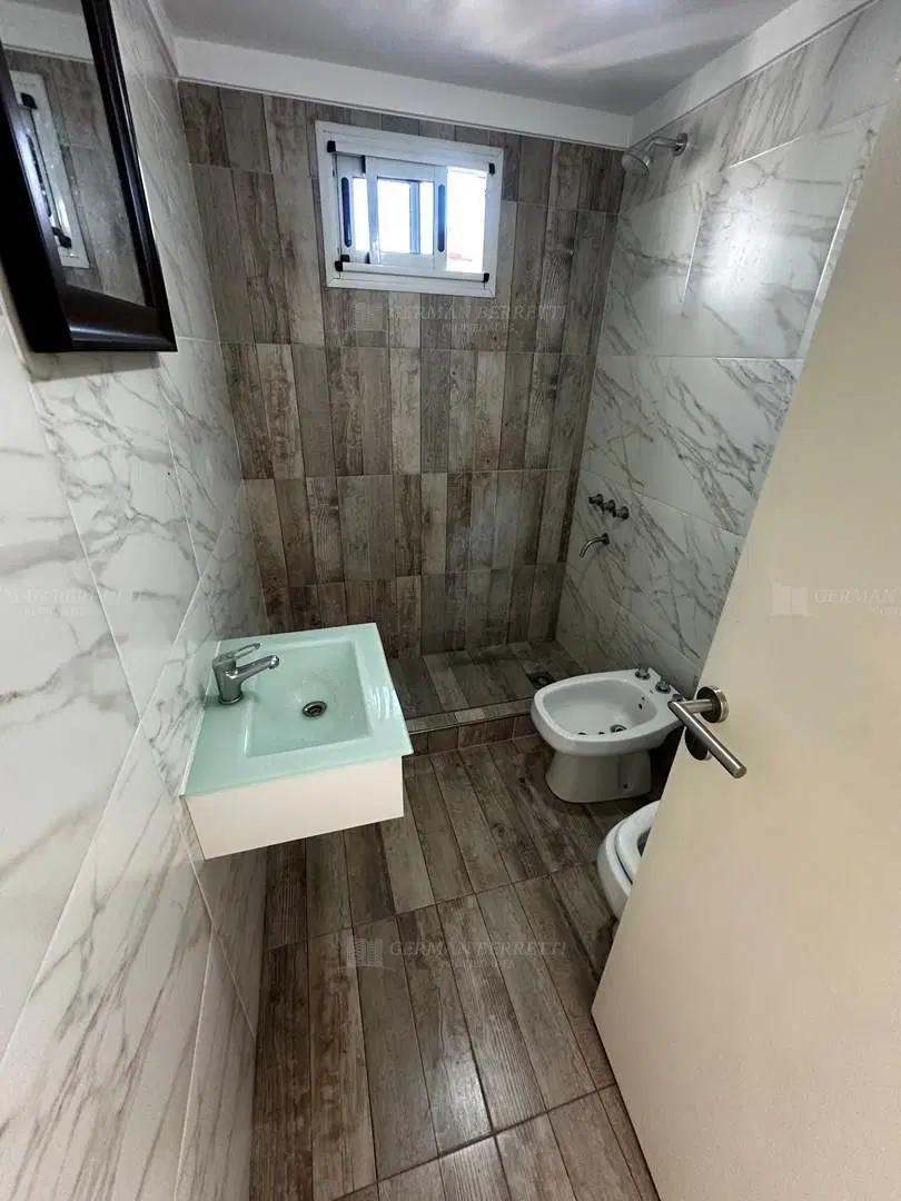 Departamento  en Venta en Lanús Oeste, Lanús, G.B.A. Zona Sur 2