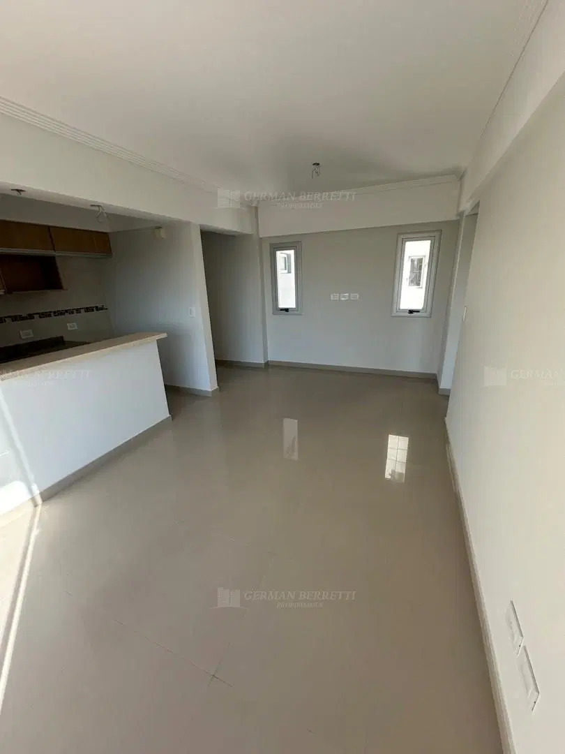 Departamento en Venta ubicado en Remedios De Escalada, Zona Sur 4