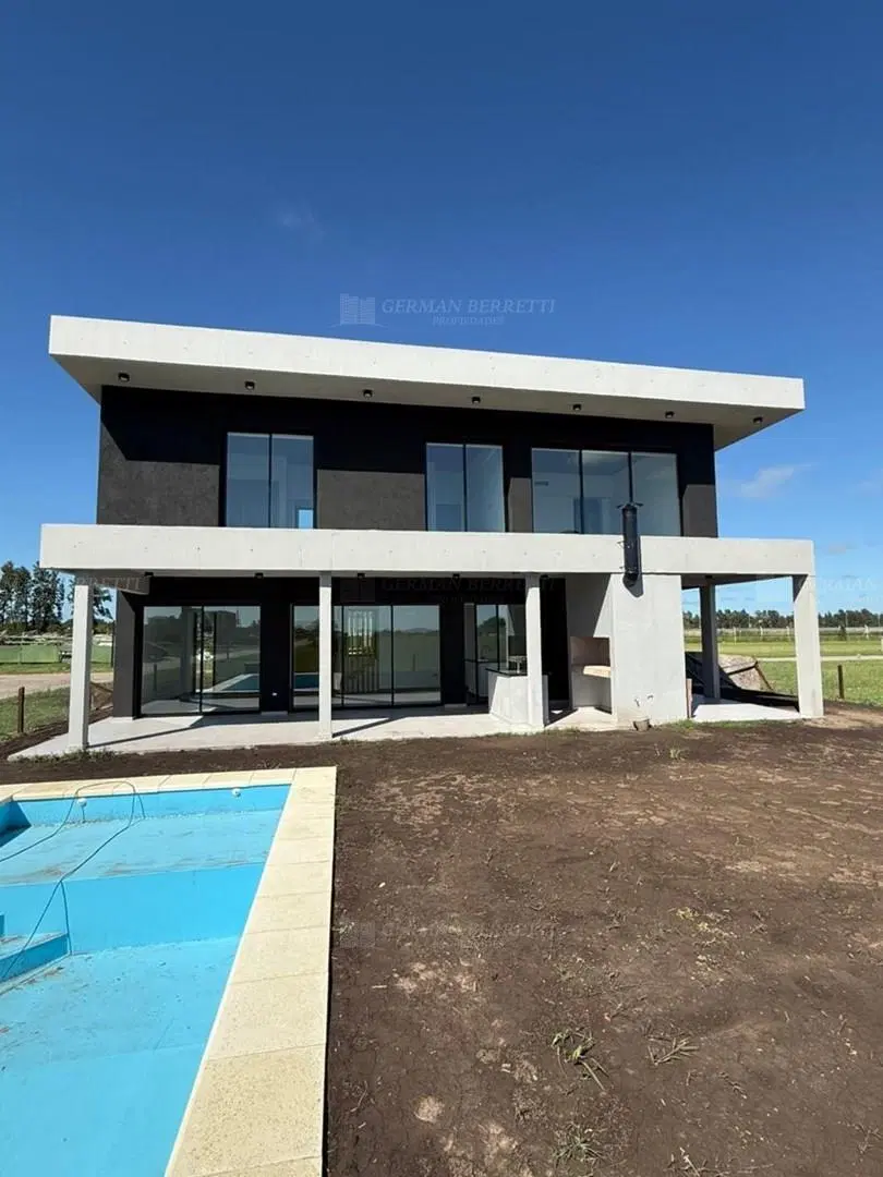 Casa en Venta en El Rebenque, Canning, Esteban Echeverría 2