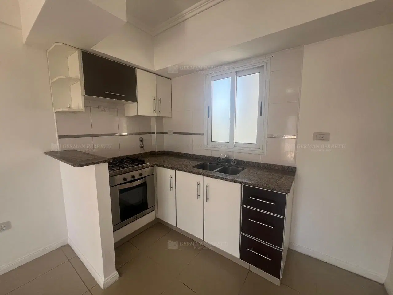 Departamento en Venta en Lanús Este, Lanús, G.B.A. Zona Sur 2