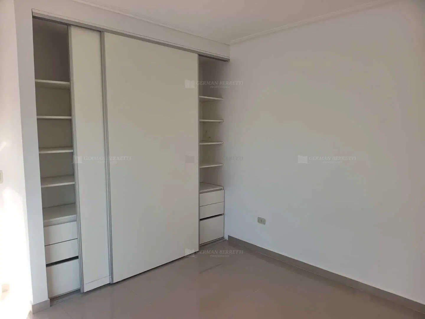 Departamento en Venta en Monserrat, Capital Federal, Buenos Aires 2