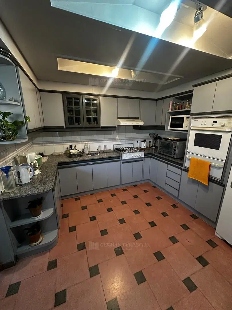 Casa Chalet en Venta ubicado en Quilmes, G.B.A. Zona Sur, Argentina 3