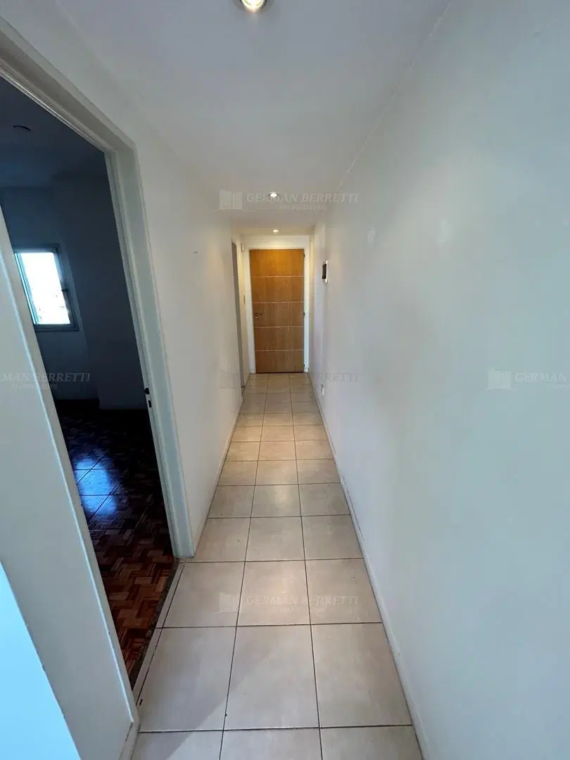 Departamento  en Alquiler ubicado en Lanús Este, Lanús 2