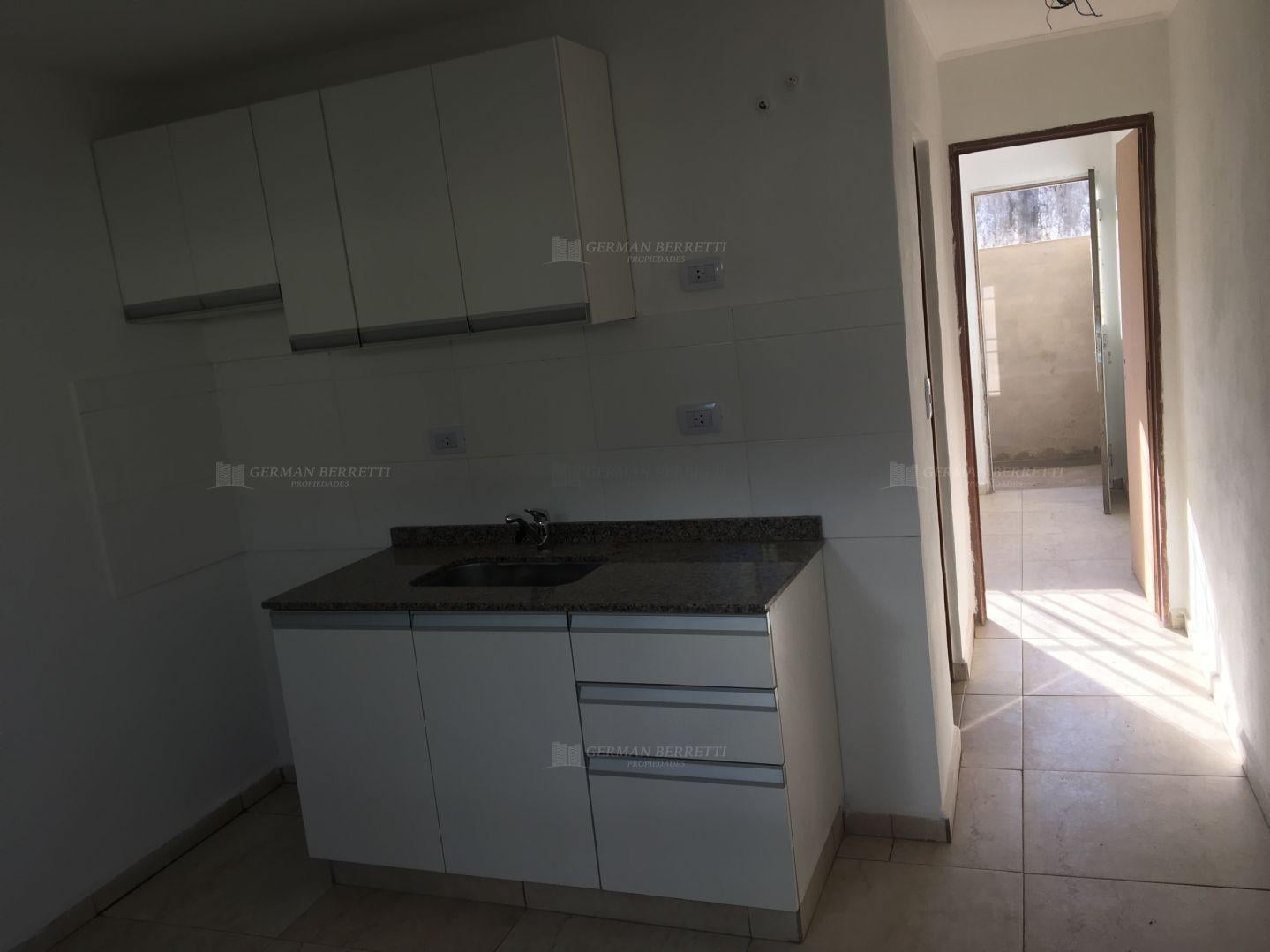 Foto de Departamento en Alquiler ubicado en Temperley, Lomas de Zamora, imagen 1
