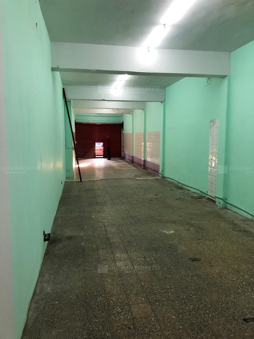 Foto de Local en Alquiler ubicado en Lanús Este, Lanús, imagen 2
