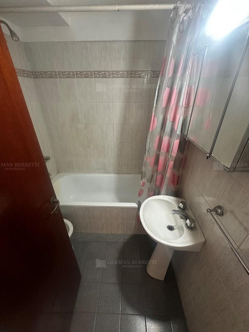 Foto de Departamento en Alquiler en Lanús Oeste, Lanús, G.B.A. Zona Sur, imagen 4