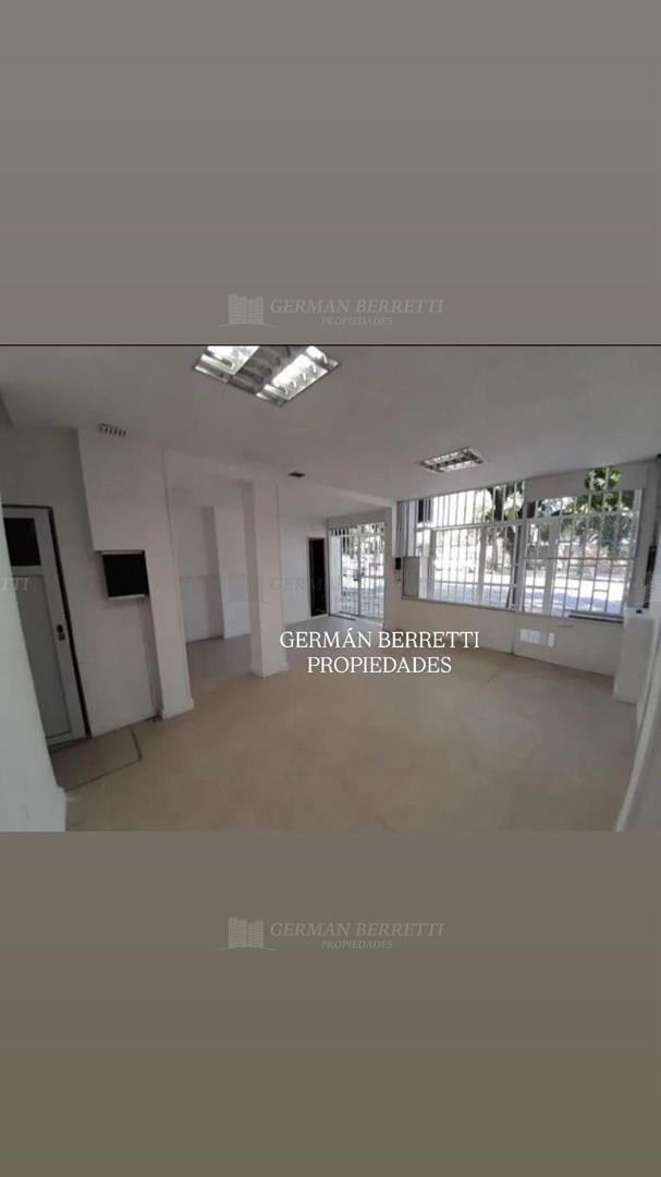 Foto de Local en Alquiler en Flores, Capital Federal, Buenos Aires, imagen 1